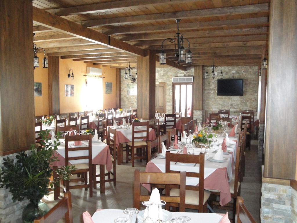Casa Rural Sierra San Mamede La Codosera Bagian luar foto