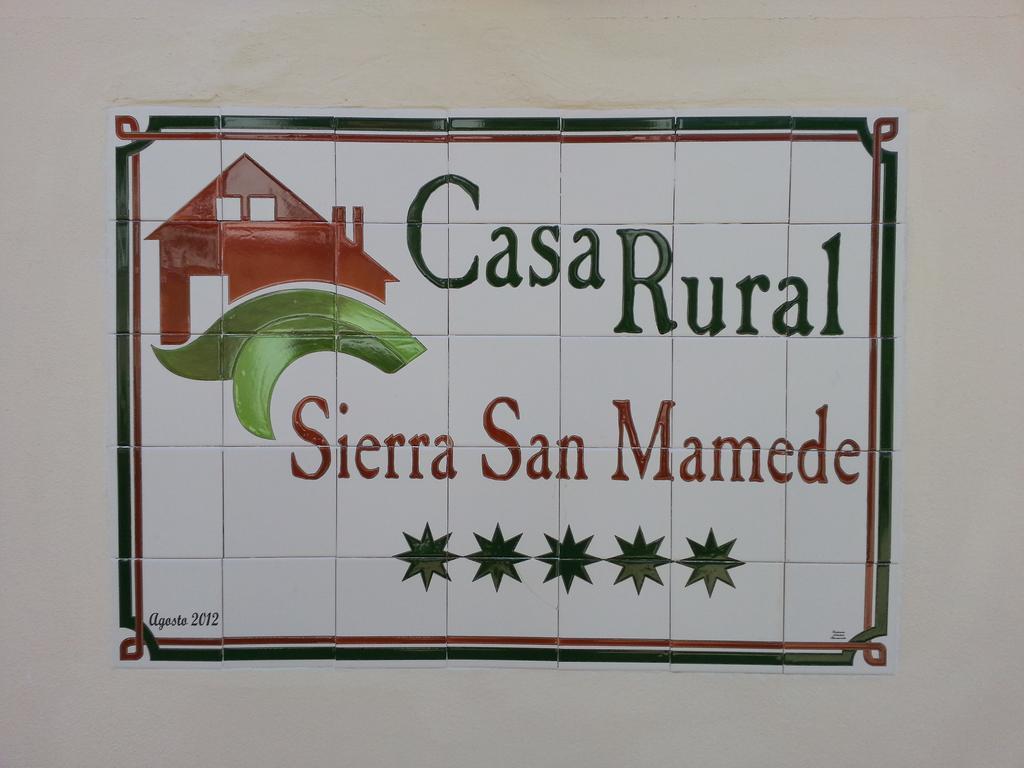 Casa Rural Sierra San Mamede La Codosera Bagian luar foto